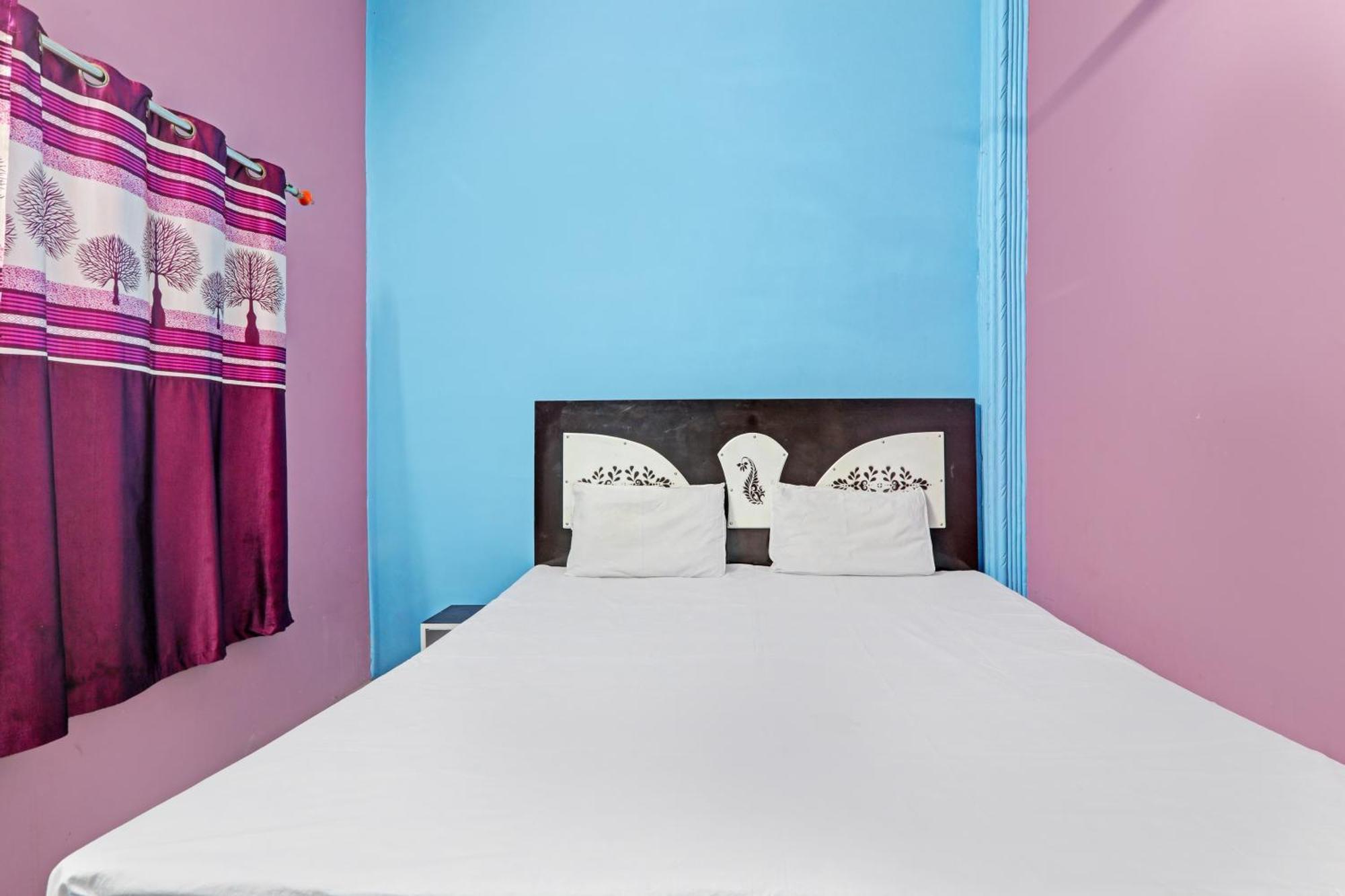 Hotel O Home Om Marriage Hall Ayodhya Exteriér fotografie