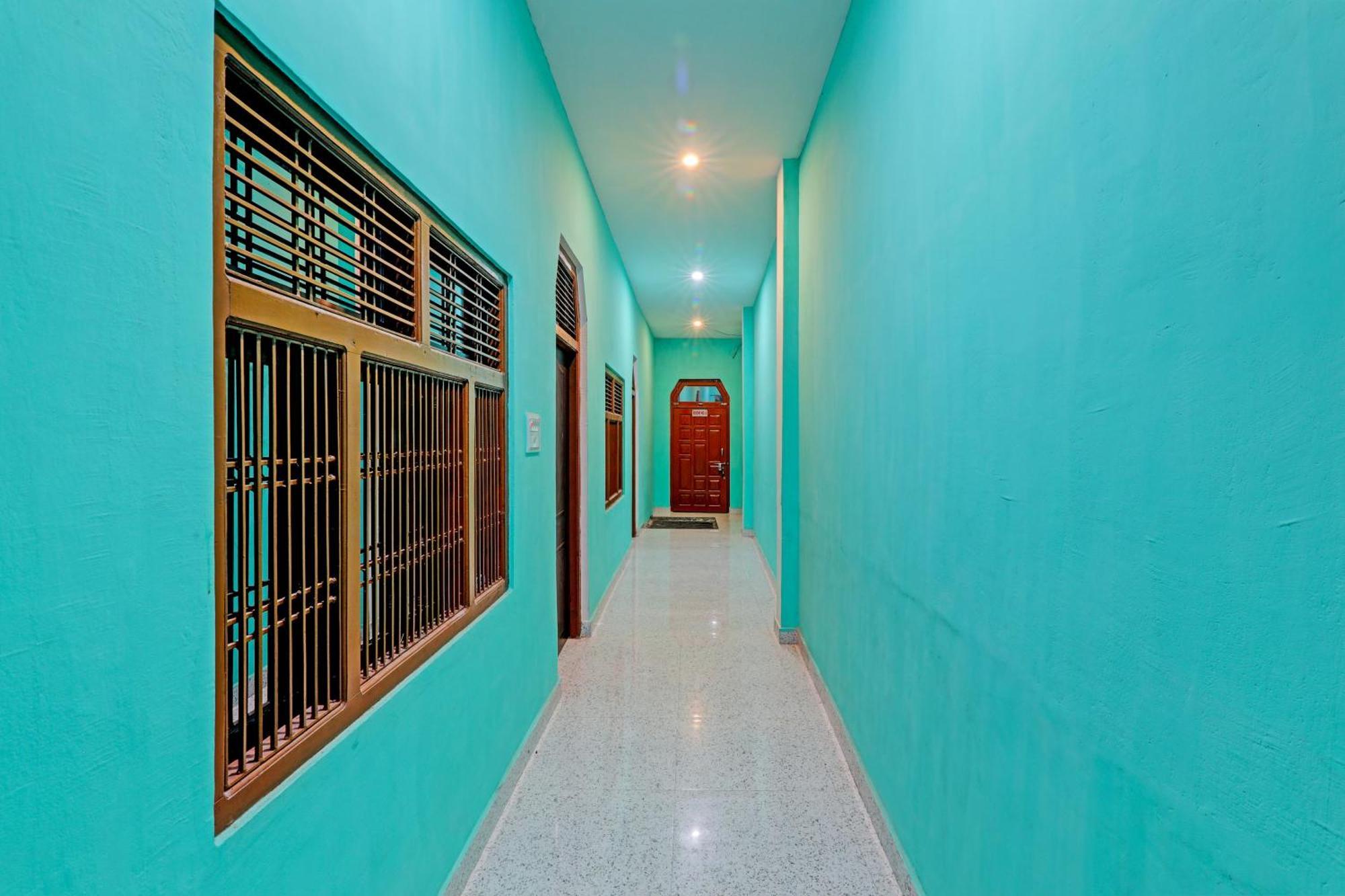 Hotel O Home Om Marriage Hall Ayodhya Exteriér fotografie