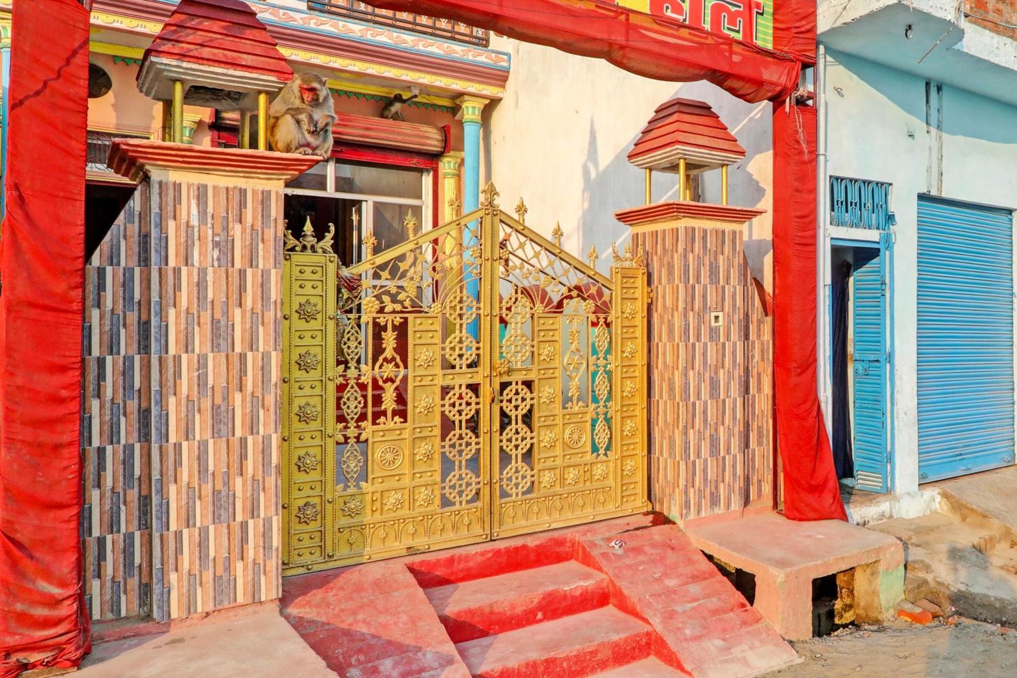 Hotel O Home Om Marriage Hall Ayodhya Exteriér fotografie