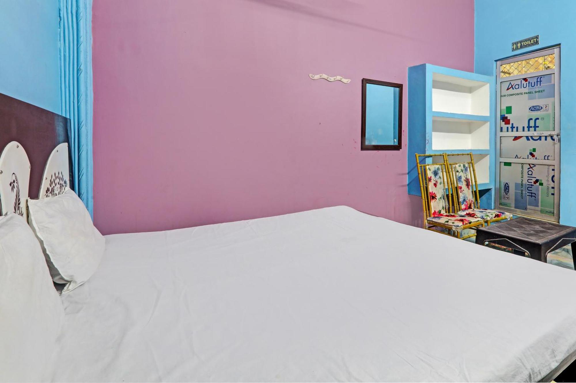 Hotel O Home Om Marriage Hall Ayodhya Exteriér fotografie